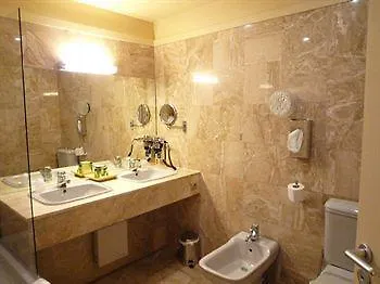Casino Hotel Des Palmiers Hyeres France